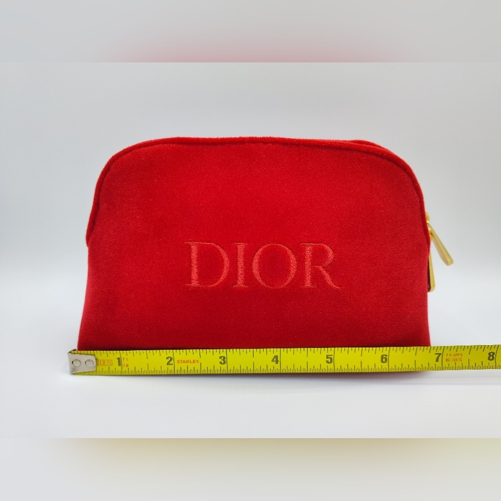 2024 DIOR Red Velvet Beauty Pouch Gold Zips Holiday VIP Cosmetic Bag NWOT - Picture 7 of 10